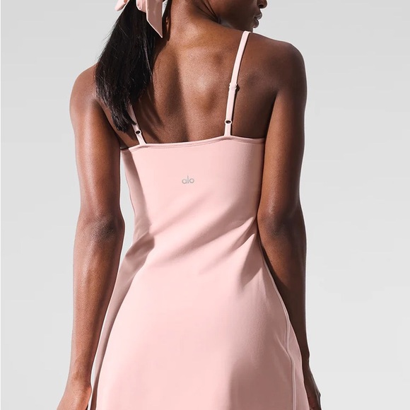 ALO Yoga Airbrush Streamlined Dress in Pink Quartz - Picture 3 of 3